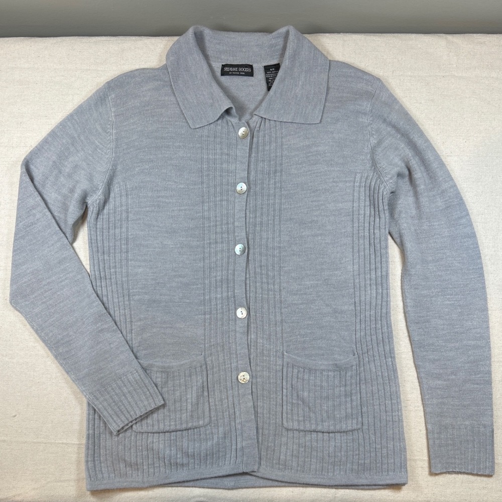 Stephanie Rogers Vintage Gray Ribbed Knit Cardigan Iridescent Shell Buttons Sz S